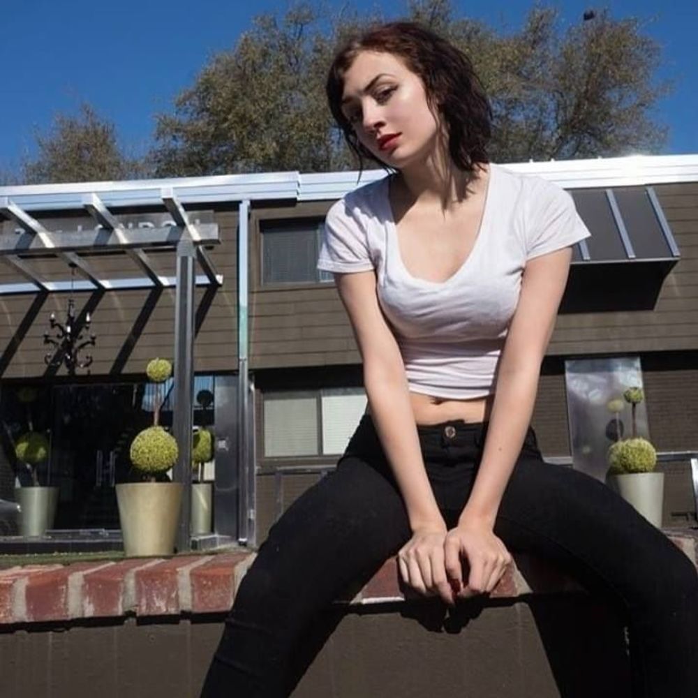 Meet your Posher, Marie